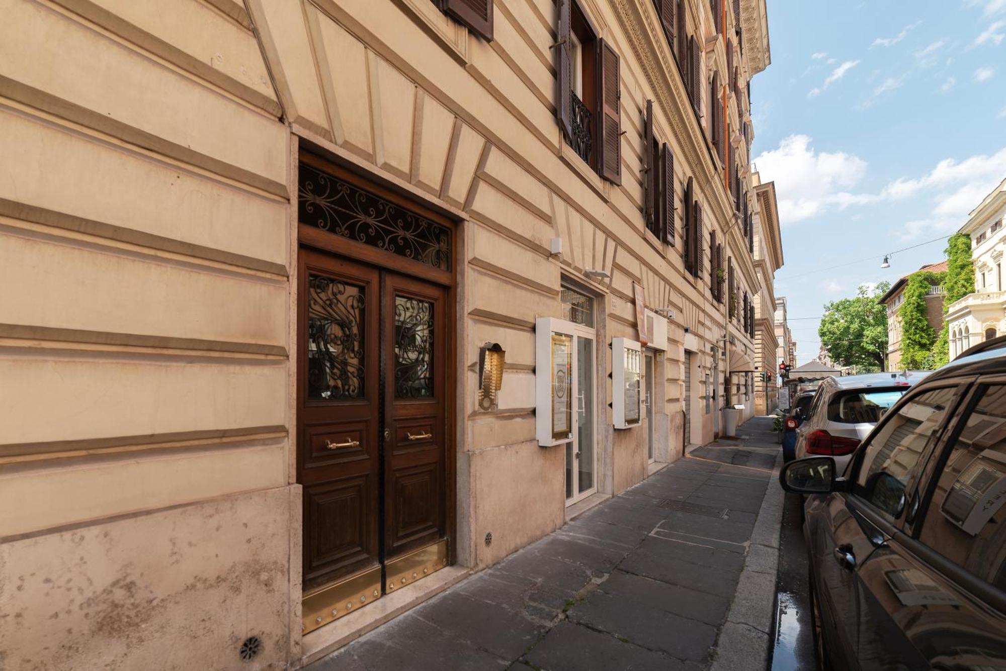 Rome Huge & Cozy Apartment Exterior photo